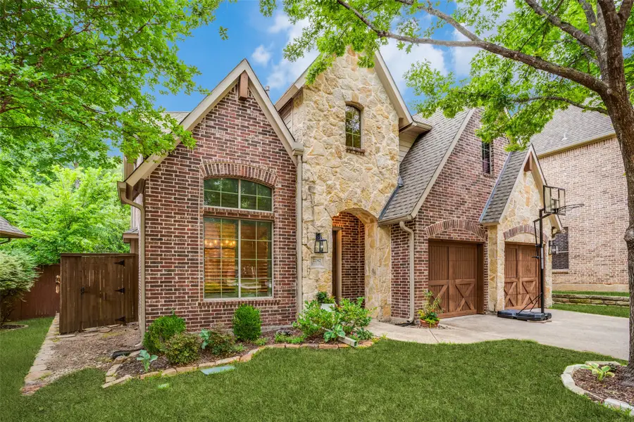 2242 Forest Hollow Park, Dallas, TX 75228 - #2