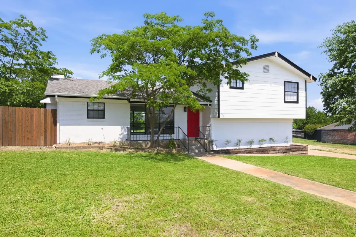 333 Arrowhead Street, Fort Worth, TX 76108 - #1