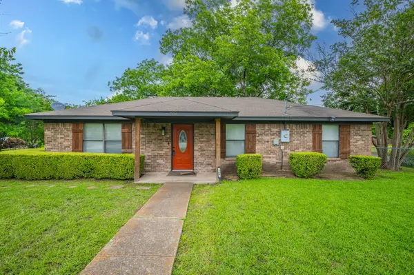 704 N Josephine Street, Royse City, TX 75189