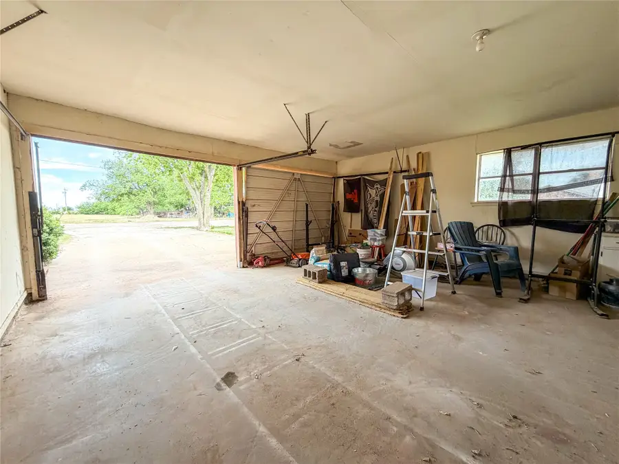 1706 N Avenue H, Haskell, TX 79521 - #3
