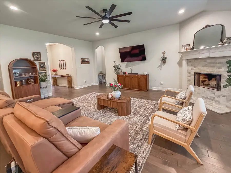 343 Abbott Lane, Waxahachie, TX 75165 - #3