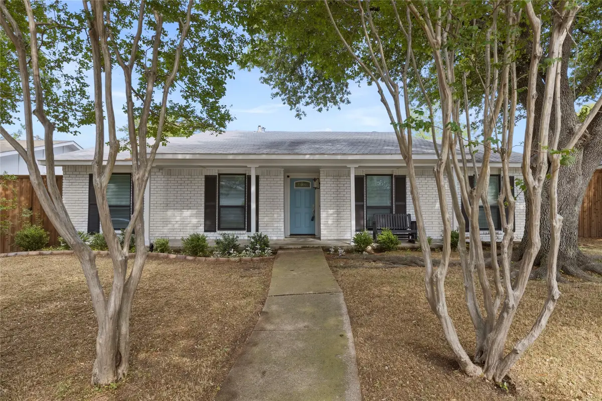 2814 Lindbergh Drive, Dallas, TX 75228 - #1