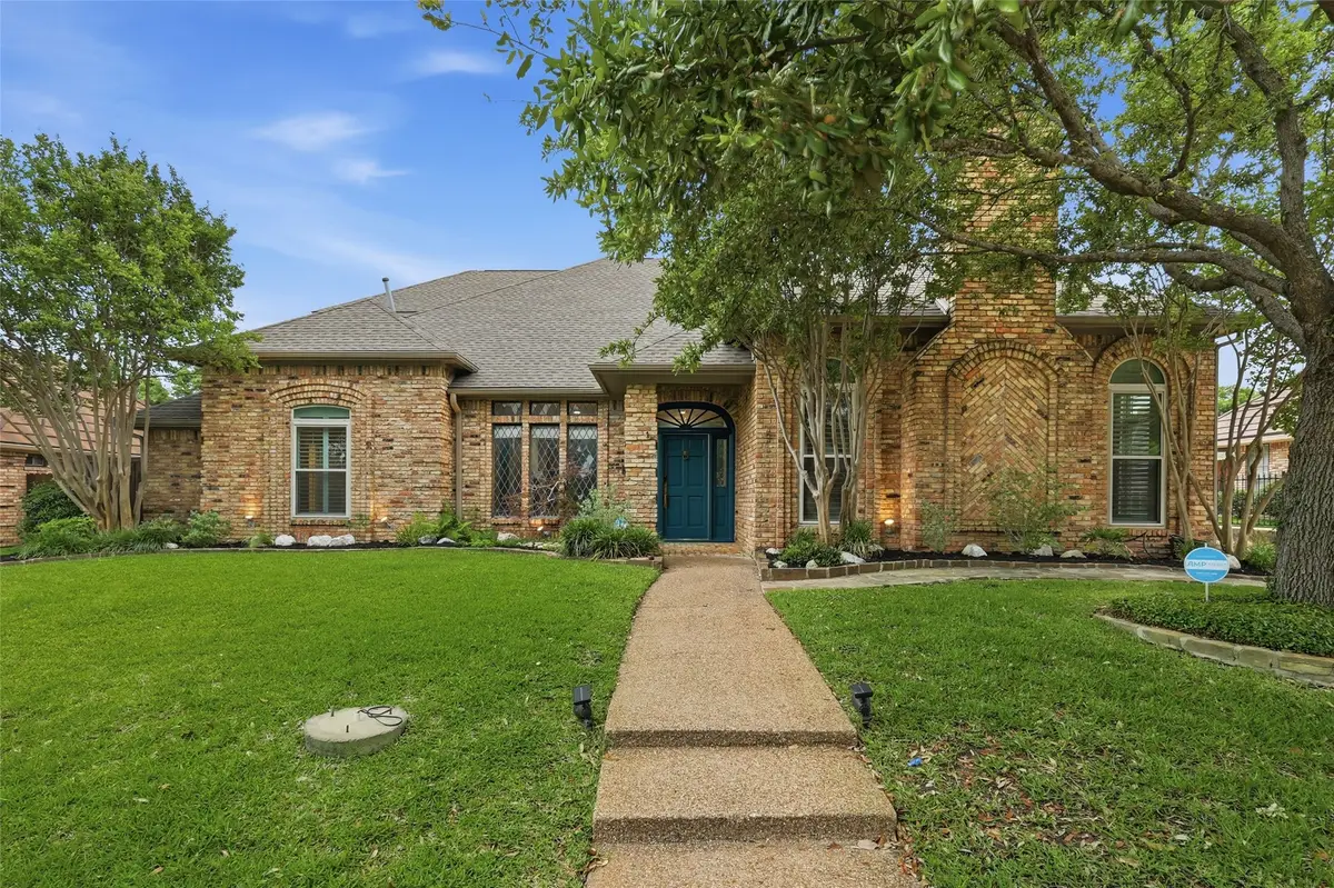 848 Birdsong, Bedford, TX 76021 - #1