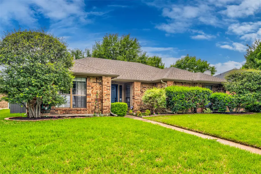 2002 Lansdown Drive, Carrollton, TX 75010 - #2