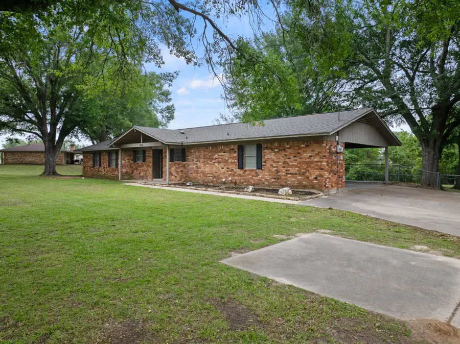 4006 Mark Lane, Mount Pleasant, TX 75455 - #3
