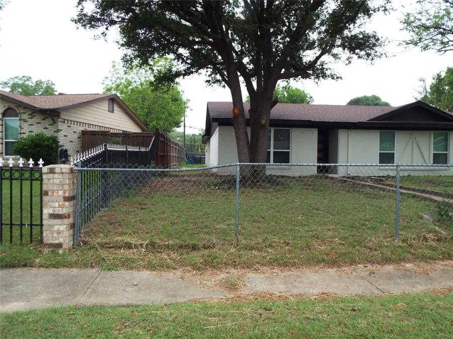 8949 Shorelark Drive, Dallas, TX 75217 - #2