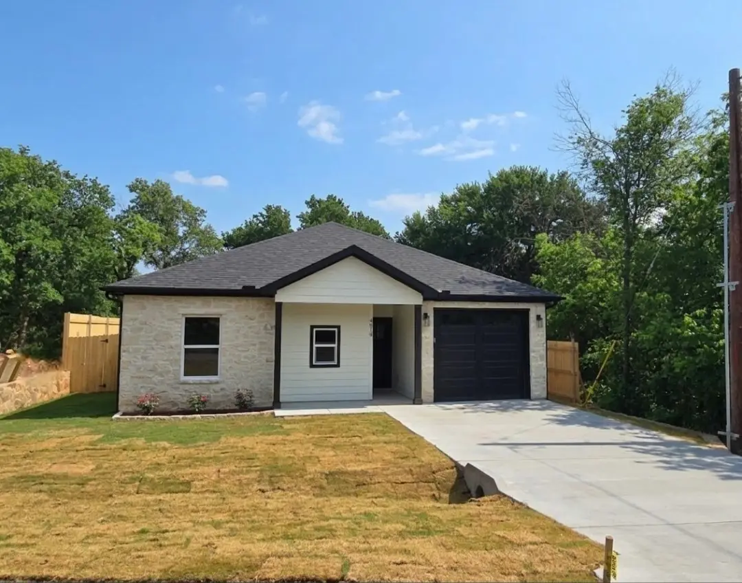 4018 Montana Trail, Granbury, TX 76048 - #1
