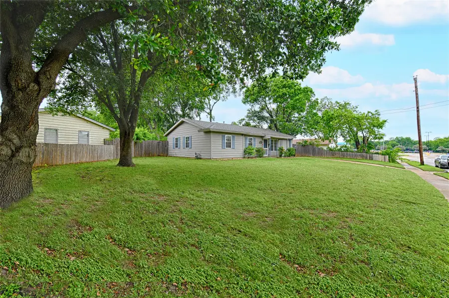 531 Himes Drive, Euless, TX 76039 - #3