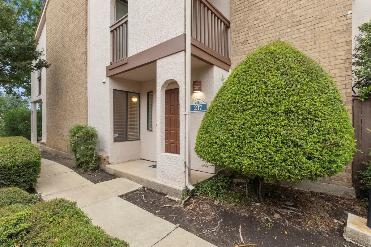 563 Ranch Trail #217, Irving, TX 75063 - #1