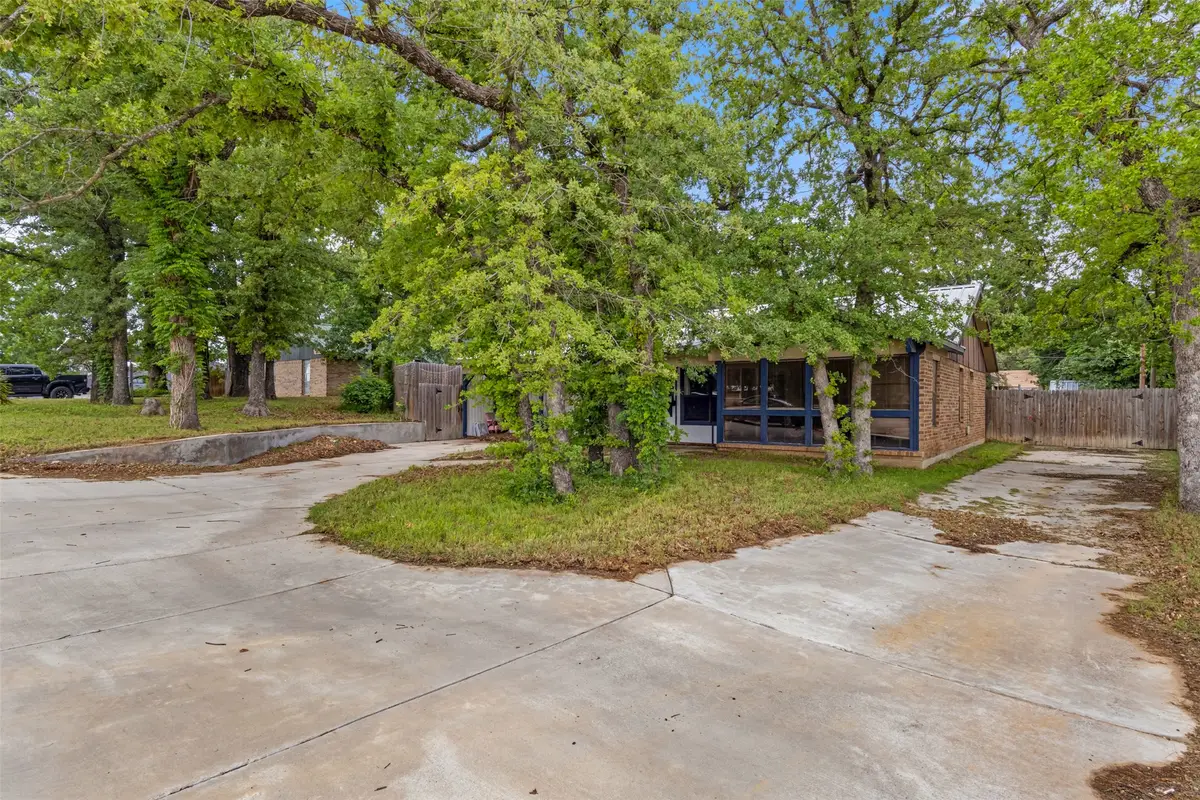 316 Hickorywood Street, Azle, TX 76020 - #1