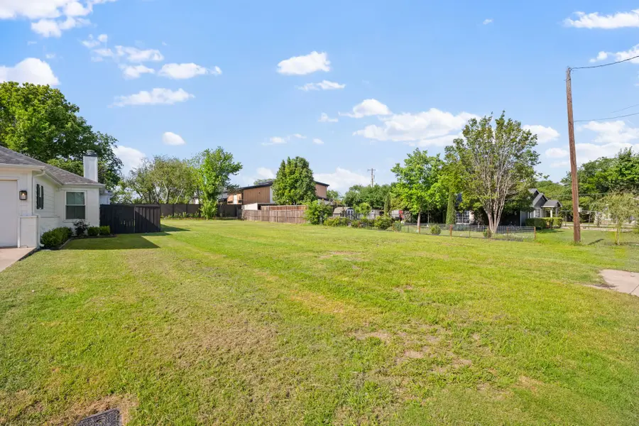 405 E Maple Street, Celina, TX 75009 - #3