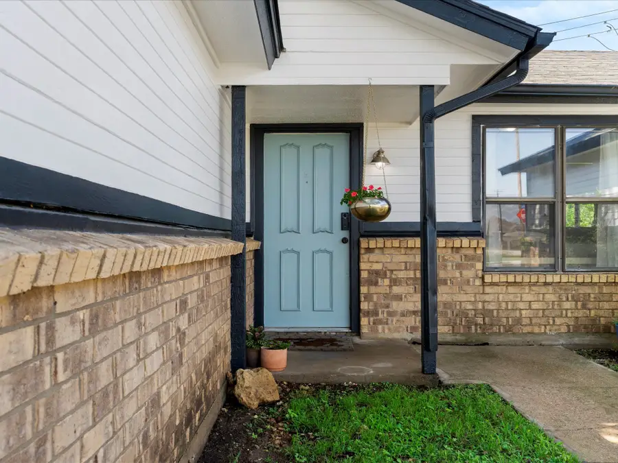 5900 Birchill Road, Watauga, TX 76148 - #3
