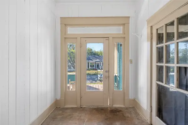615 W Texas Street, Denison, TX 75020