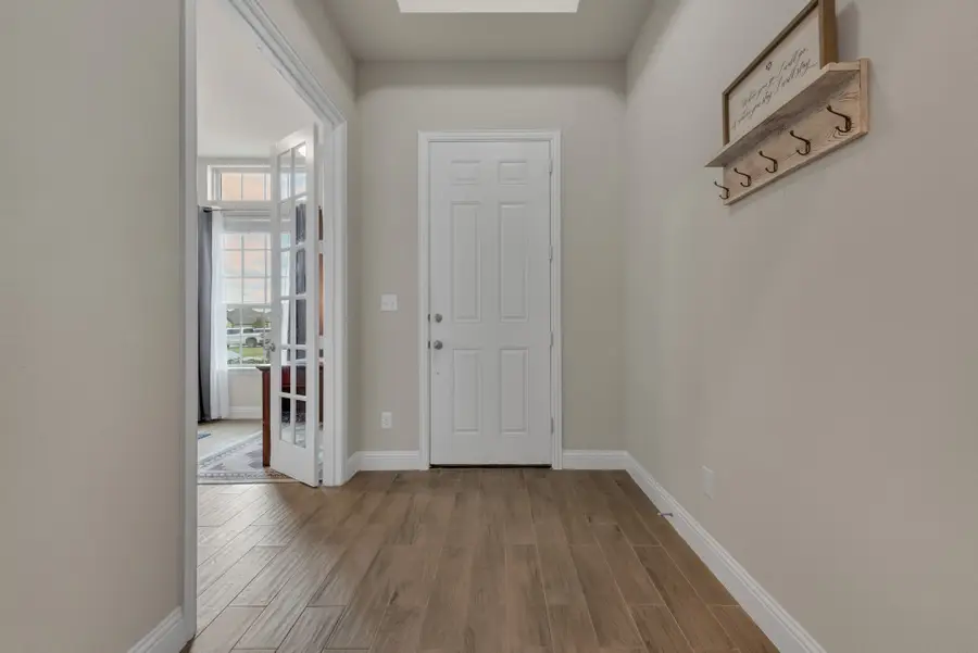 1418 Wagon Wheel Way, Krum, TX 76249 - #2