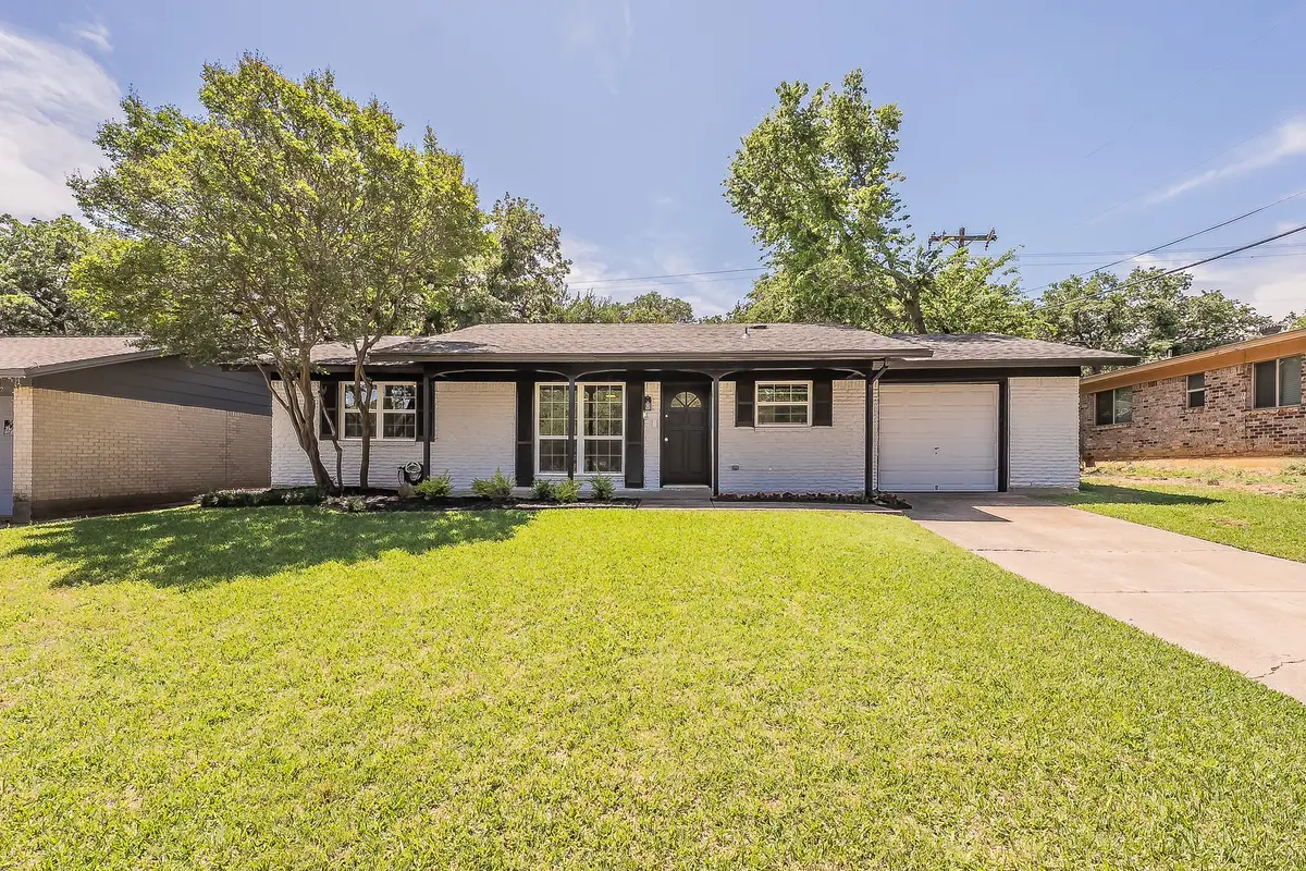 6 Honor Oak Lane, Bedford, TX 76022 - #1