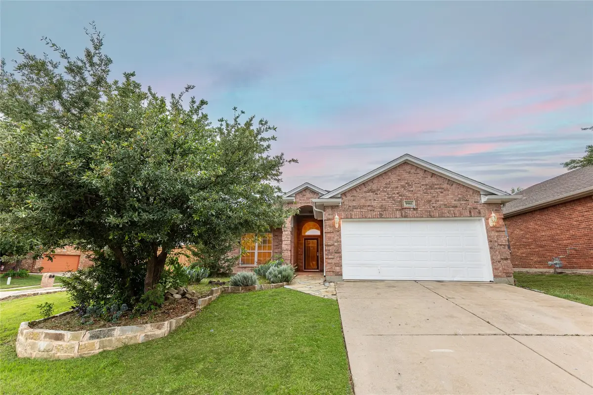 9901 Bend Court, Fort Worth, TX 76177 - #1