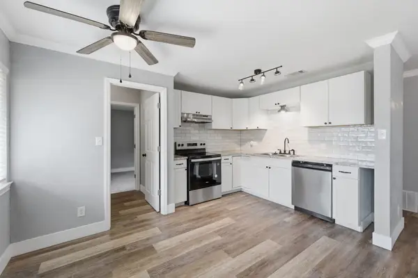 309 Kessler Drive, Granbury, TX 76048