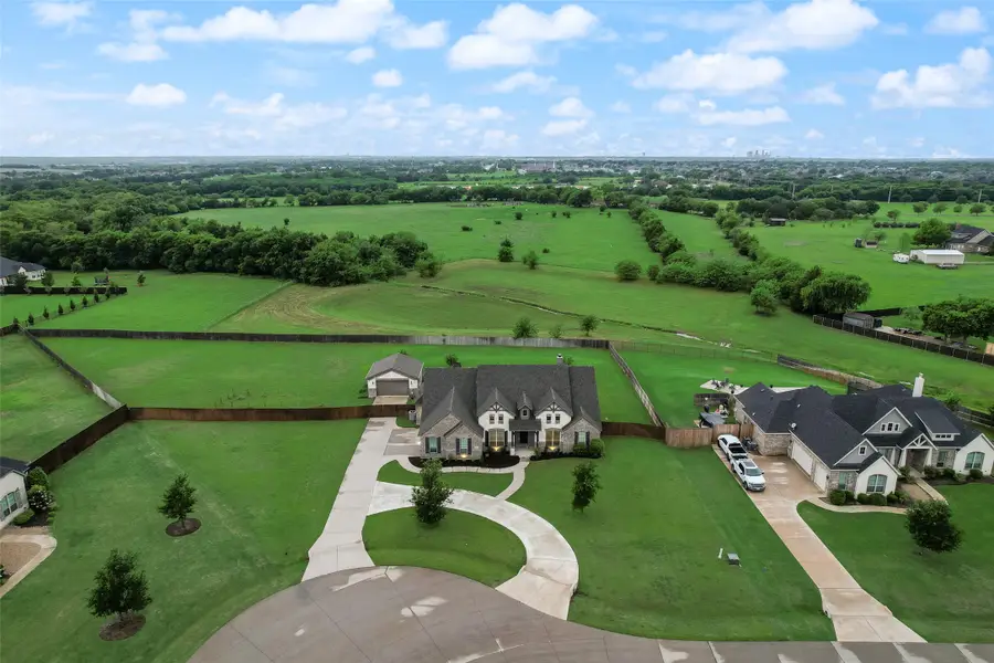 451 Holmes Avenue, Waxahachie, TX 75167 - #3