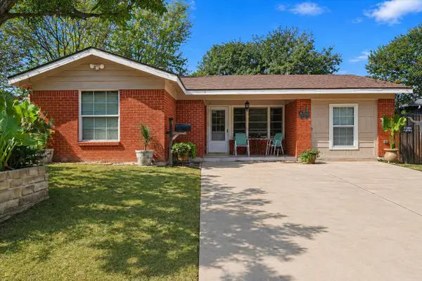 3404 Livingston Avenue, Fort Worth, TX 76110