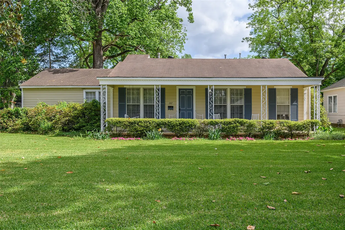 207 Preston Avenue, Shreveport, LA 71105 - #1