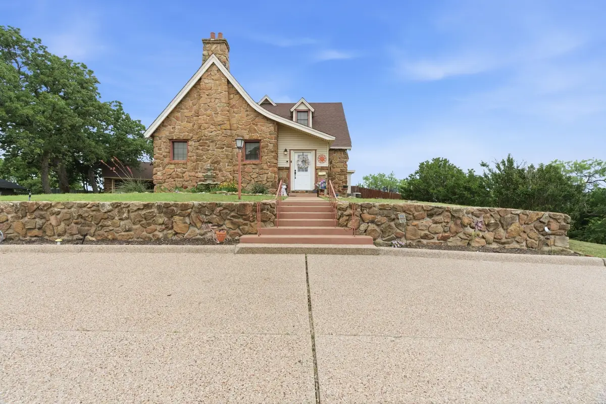 514 S Dixie Street, Eastland, TX 76448 - #1