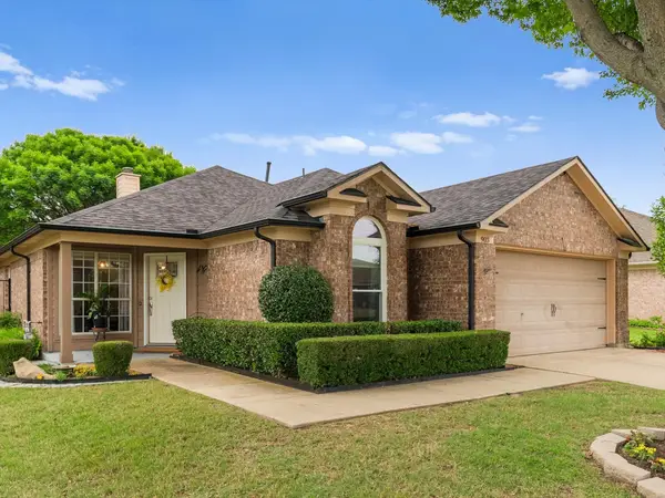 903 Santa Fe Drive, Saginaw, TX 76131