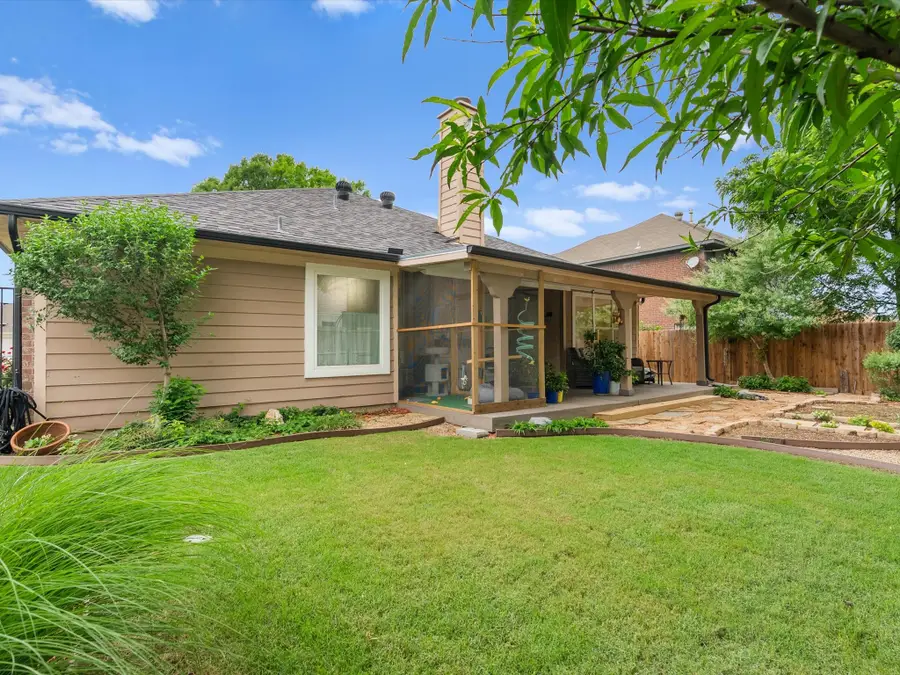 903 Santa Fe Drive, Saginaw, TX 76131 - #2