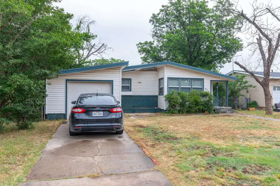 333 Green Street, Abilene, TX 79603 - #2
