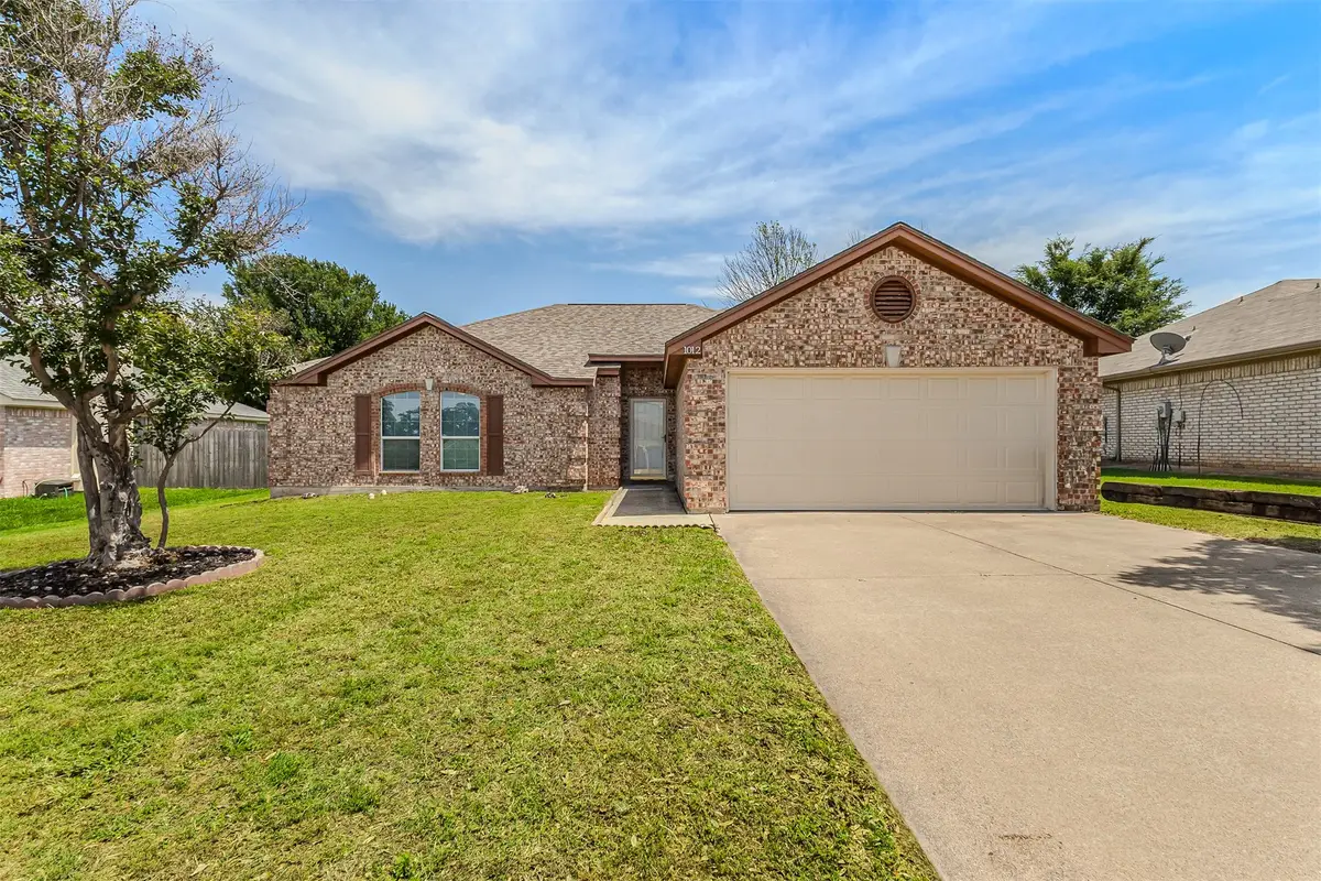 1012 High Crest Drive, Azle, TX 76020 - #1