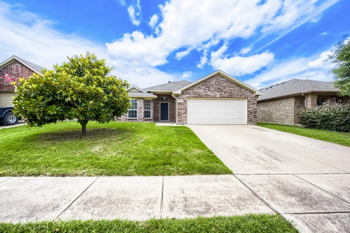 128 Tall Meadow Street, Azle, TX 76020 - #1