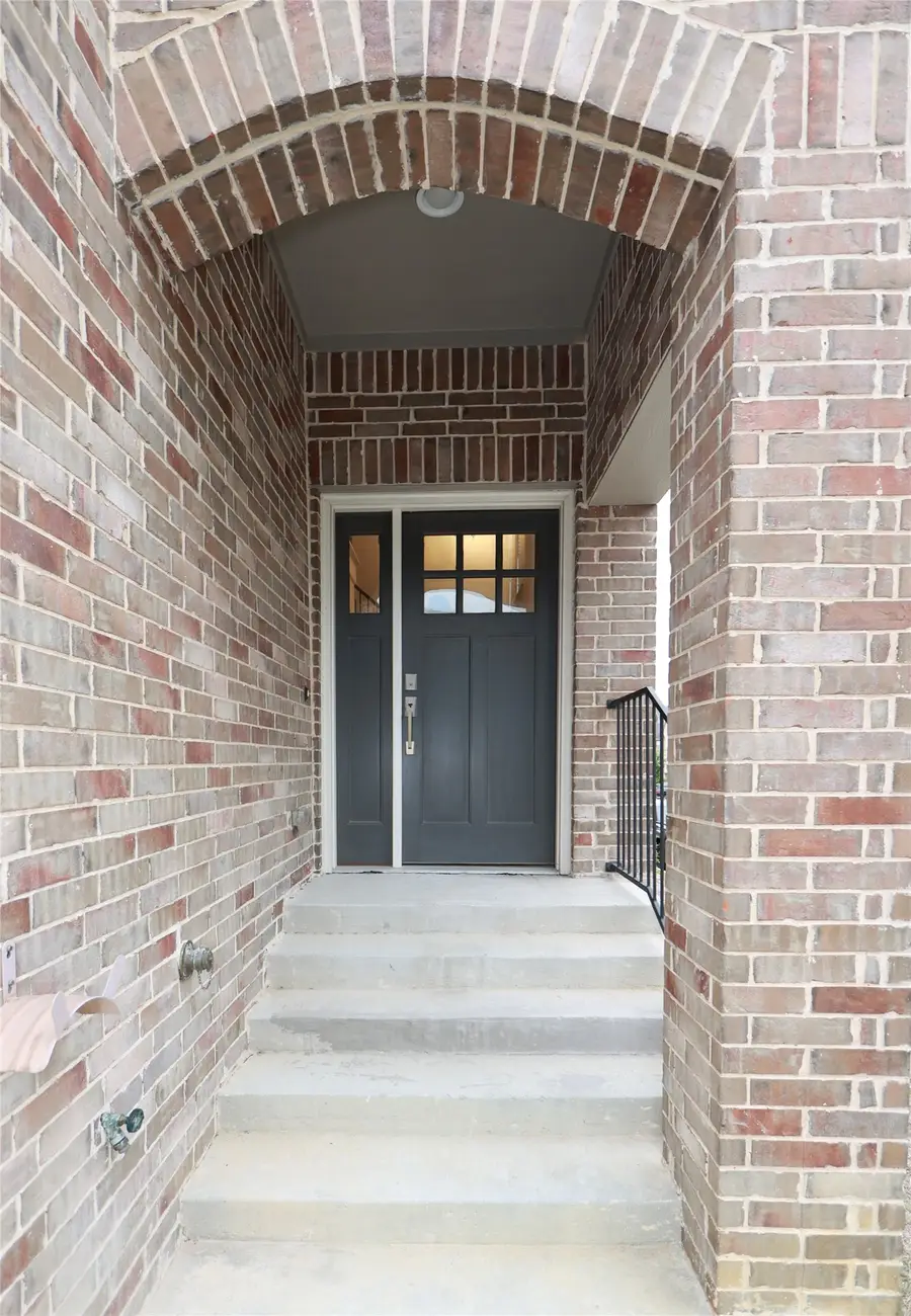 124 Canonbury Drive, Lewisville, TX 75067 - #3