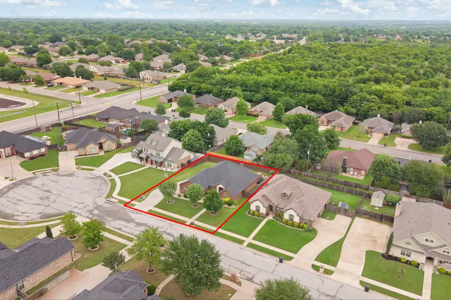 1623 Hawthorne Street, Cleburne, TX 76033 - #3