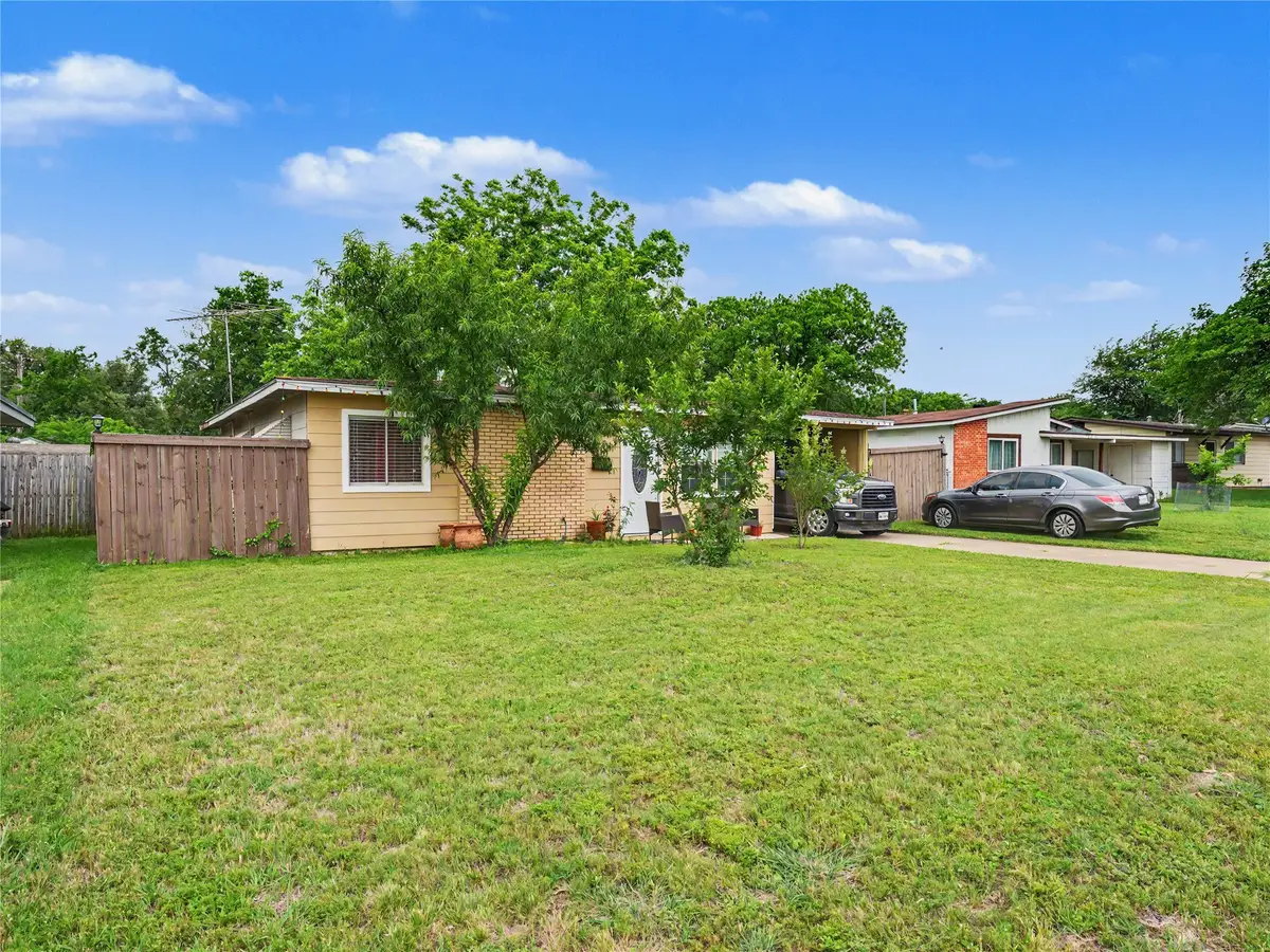 1217 California Parkway S, Fort Worth, TX 76134 - #1