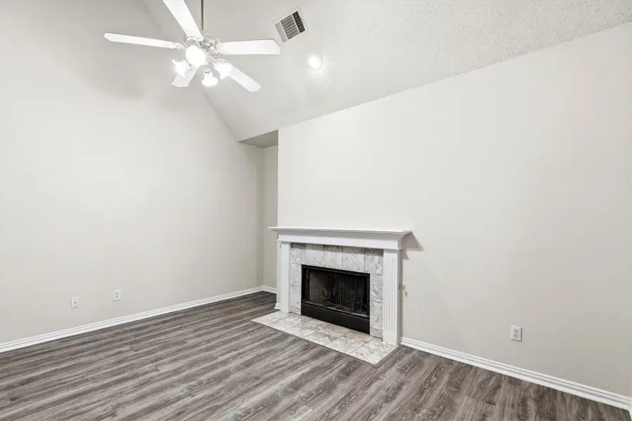 306 Santa Fe Trail, Irving, TX 75063 - #3