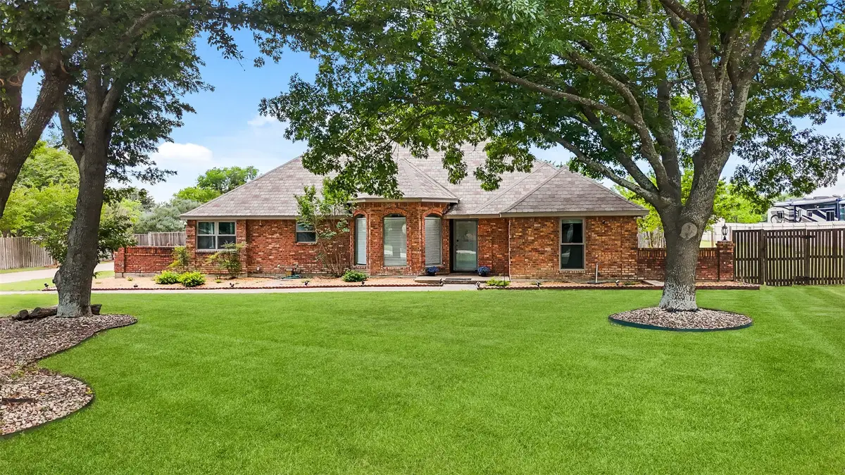 909 Valley View Avenue, Red Oak, TX 75154 - #1
