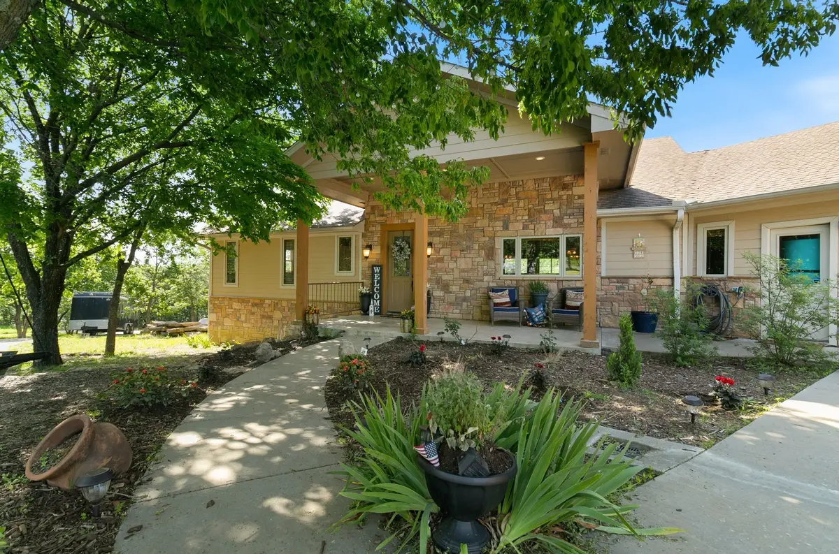 132 Southside Drive, Gainesville, TX 76240 - #1