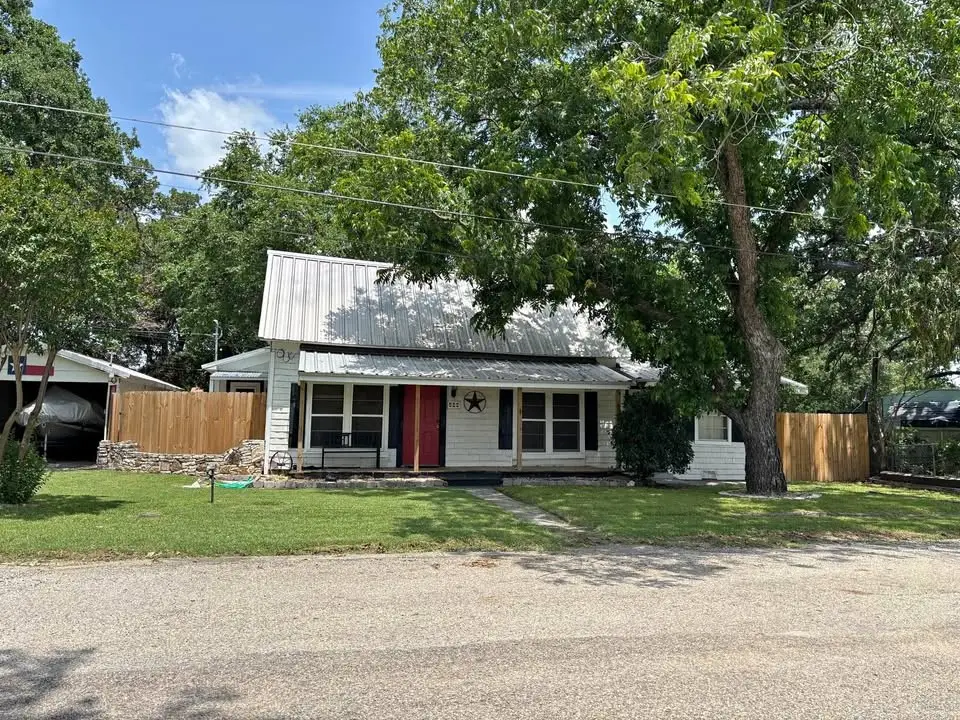 525 W Elm Street, Stephenville, TX 76401 - #1