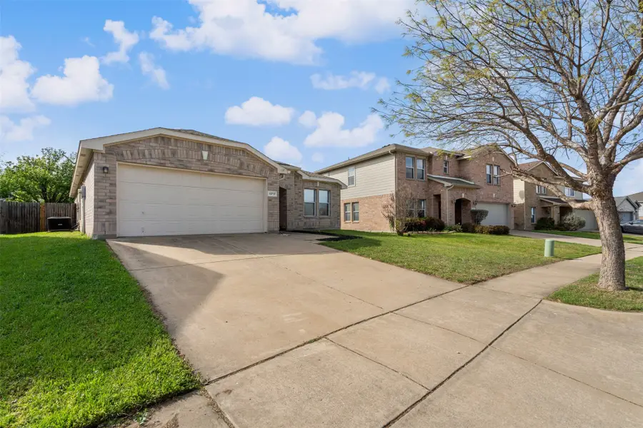 13717 Canyon Ranch Road, Northeast Tarrant, TX 76262 - #2