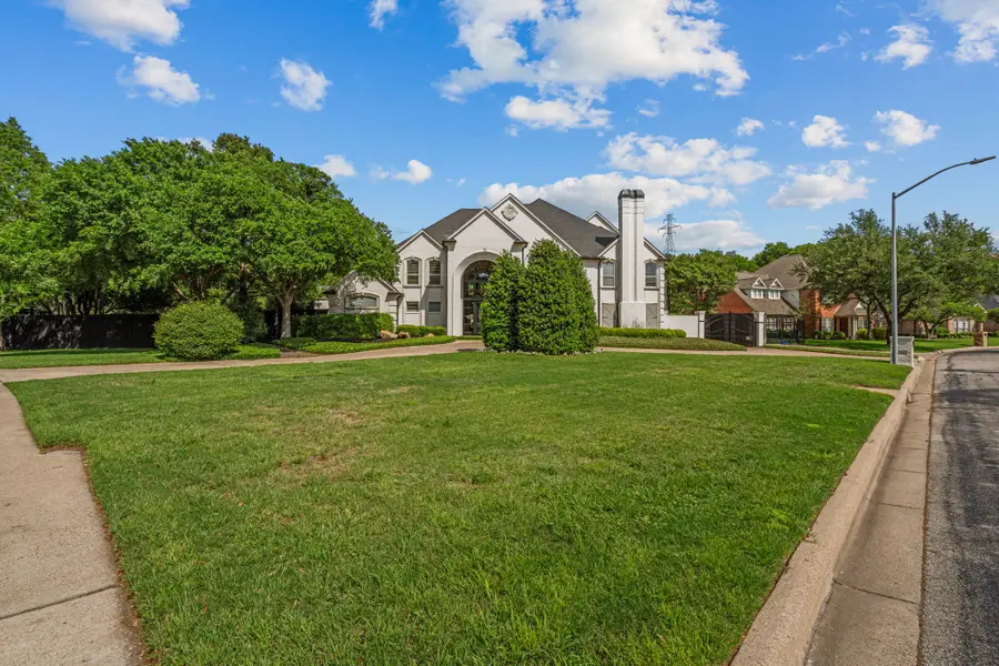 6345 Meadows West Drive, Fort Worth, TX 76132 - #2