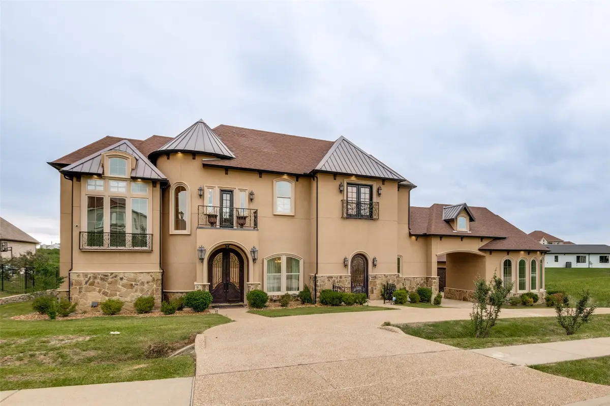 3236 Koscher Drive, Grand Prairie, TX 75104 - #1