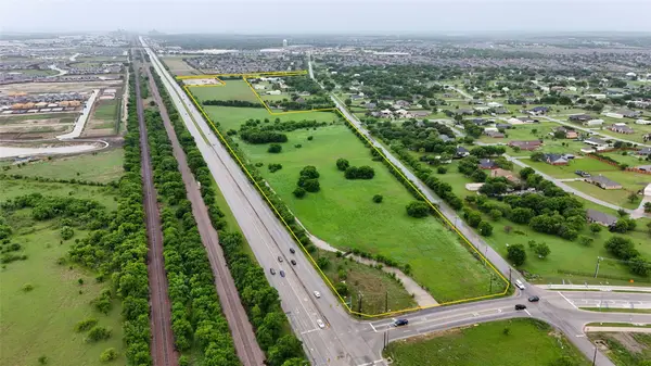 9801 N Saginaw Boulevard, Fort Worth, TX 76179