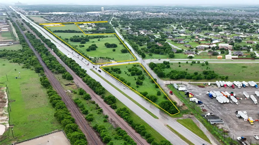 9801 N Saginaw Boulevard, Fort Worth, TX 76179 - #3