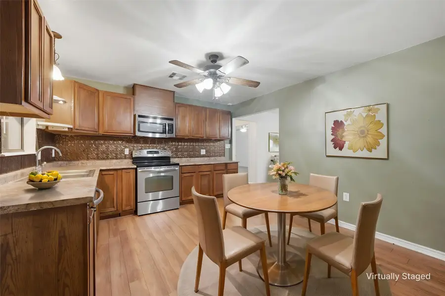 303 N Milam Street, Rogers, TX 76569 - #3