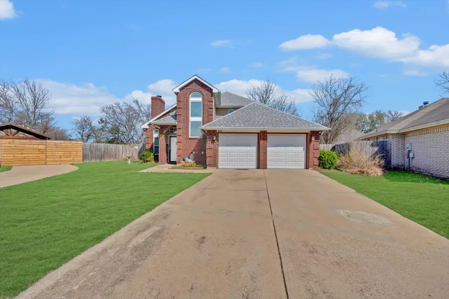 4212 Maryanne Place, Haltom City, TX 76137 - #2