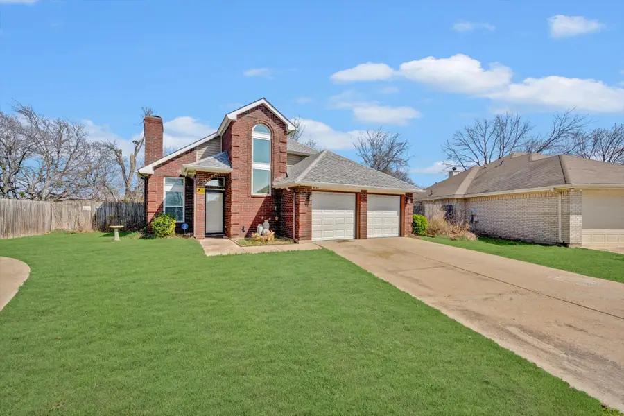 4212 Maryanne Place, Haltom City, TX 76137 - #3