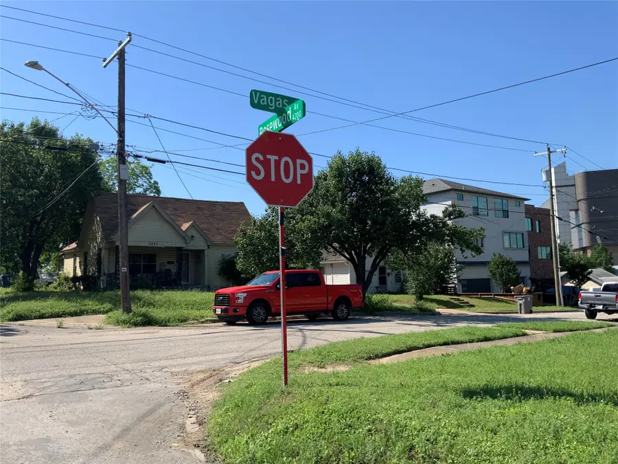 2247 Vagas Street, Dallas, TX 75219 - #3