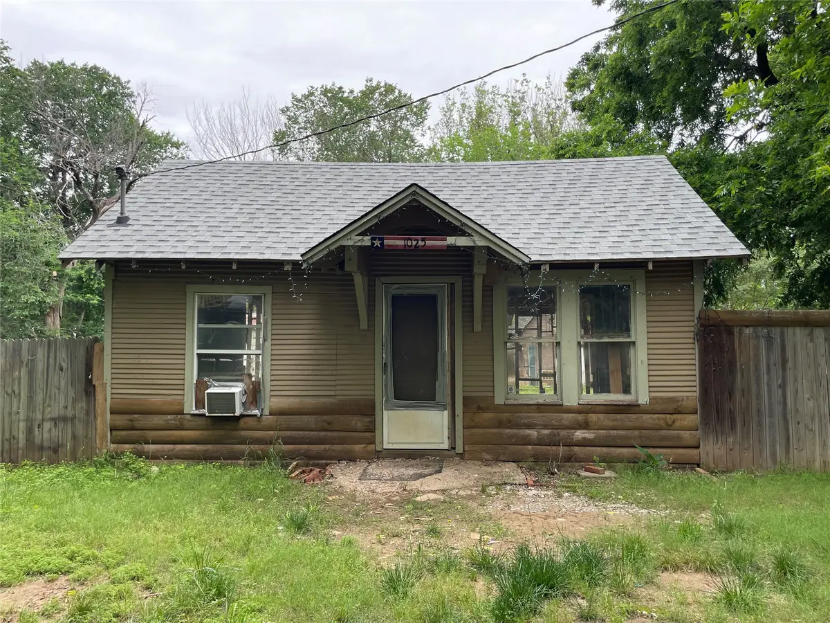 1025 Baker Street, Denison, TX 75020 - #1