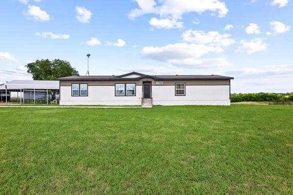 10950 County Road 632, Blue Ridge, TX 75424