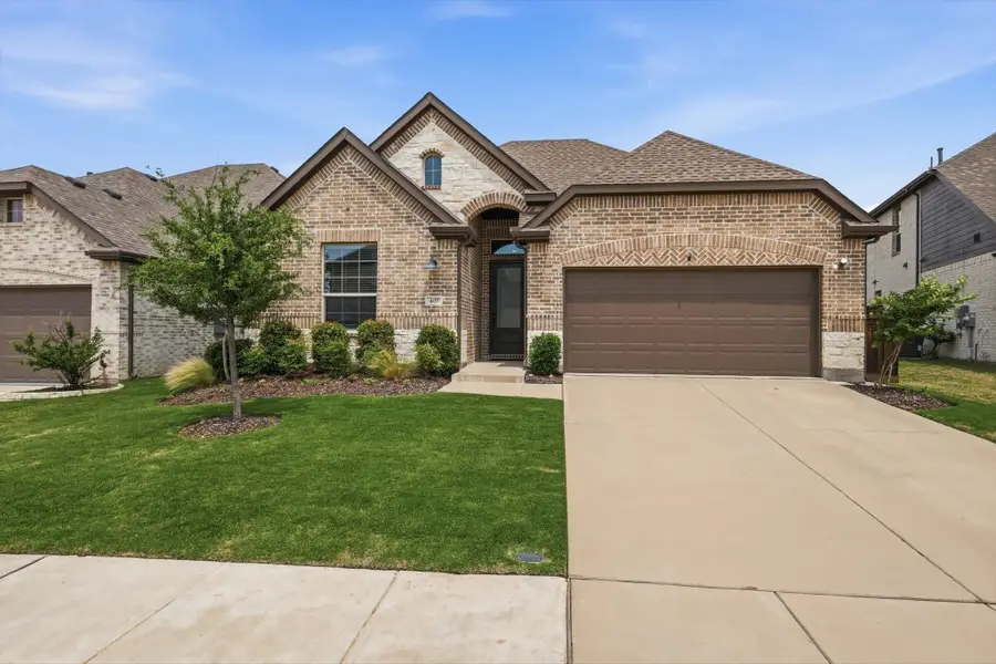 405 Hummingbird Drive, Celina, TX 75009 - #2