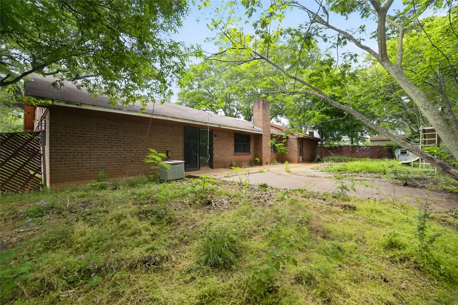 206 Clover Lane, Palestine, TX 75803 - #3